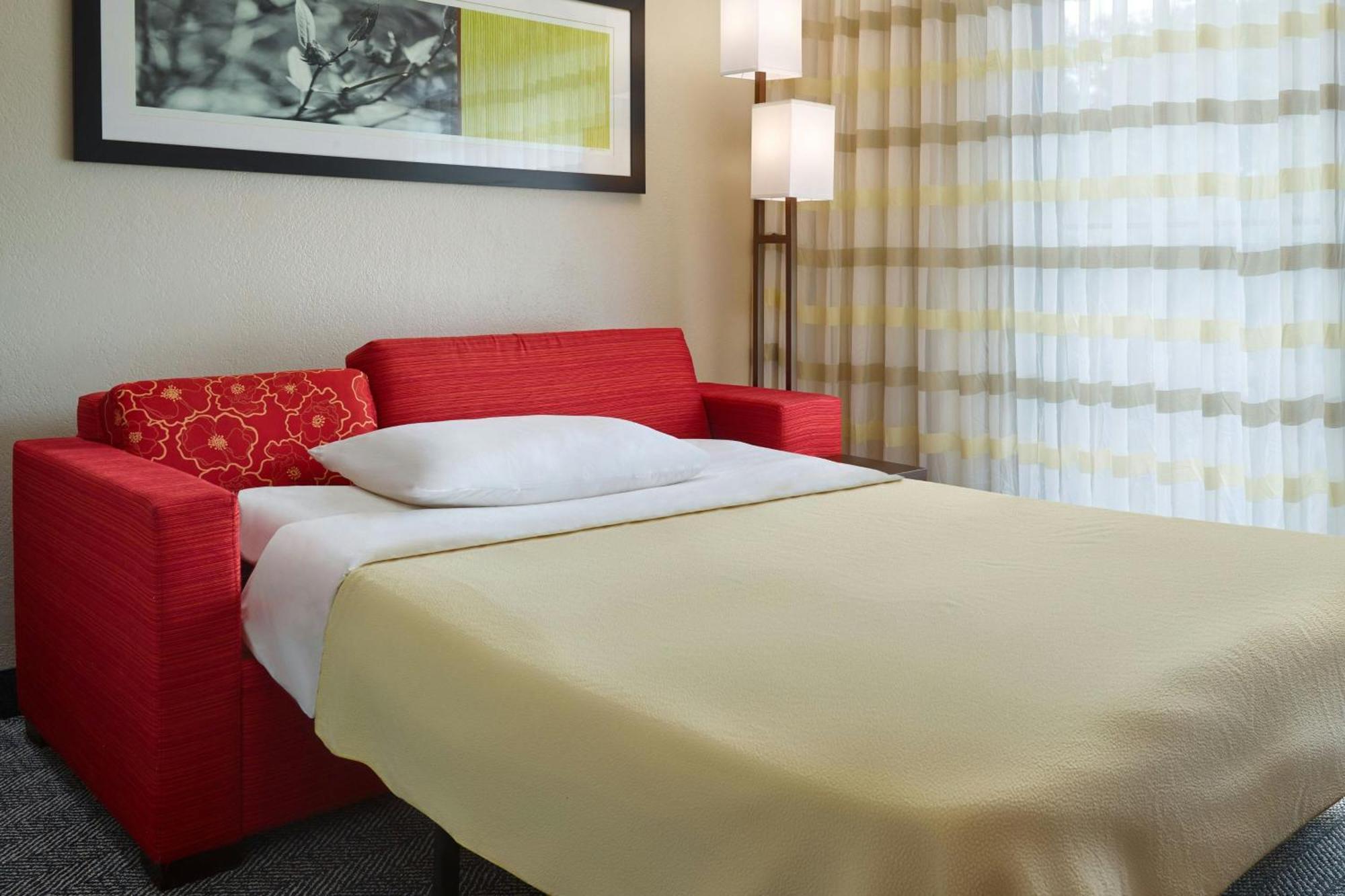 Hotel Courtyard By Marriott Baton Rouge Acadian Centre/Lsu Area Exterior foto