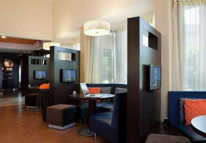 Hotel Courtyard By Marriott Baton Rouge Acadian Centre/Lsu Area Exterior foto