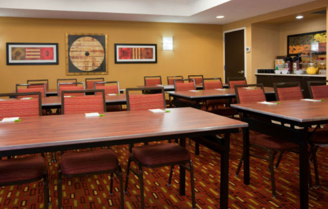 Hotel Courtyard By Marriott Baton Rouge Acadian Centre/Lsu Area Exterior foto